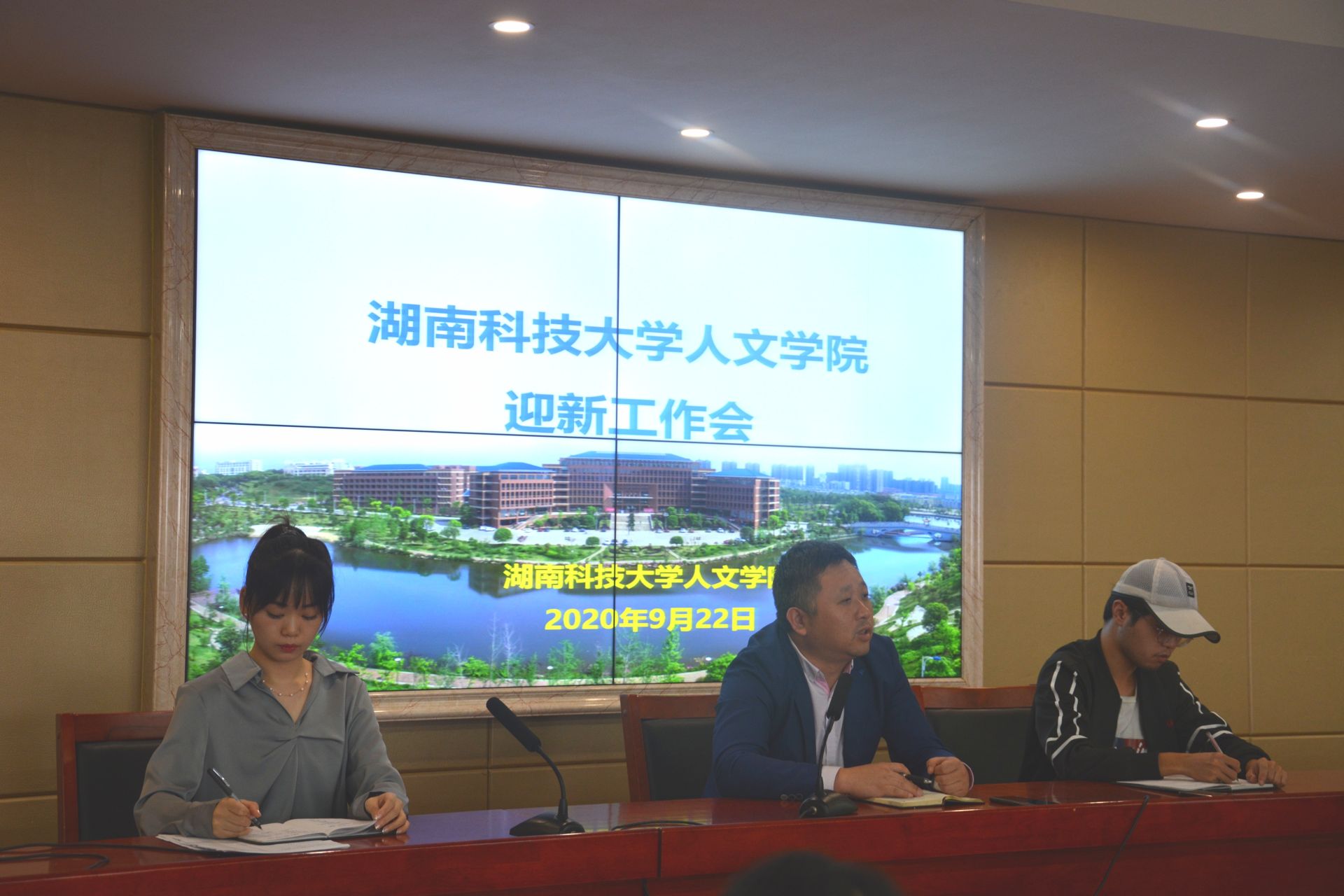 9b32a1bd531641a980815ecda58e04c1.png 9b32a1bd531641a980815ecda58e04c1.png