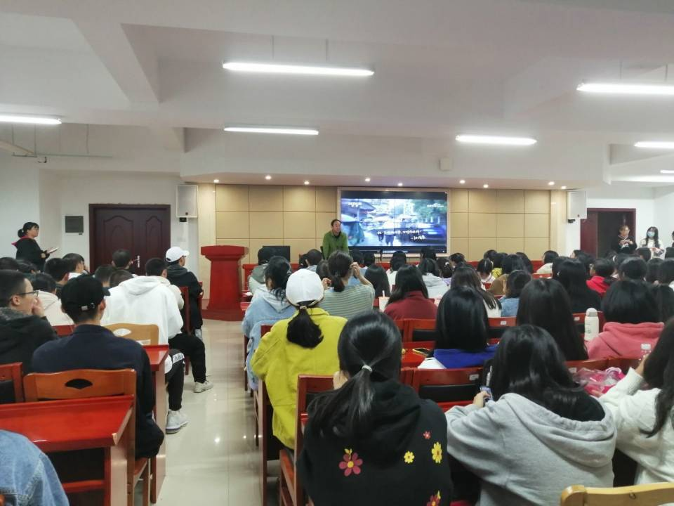 fa6edf354d0344e8a454ae787b97031f.png fa6edf354d0344e8a454ae787b97031f.png