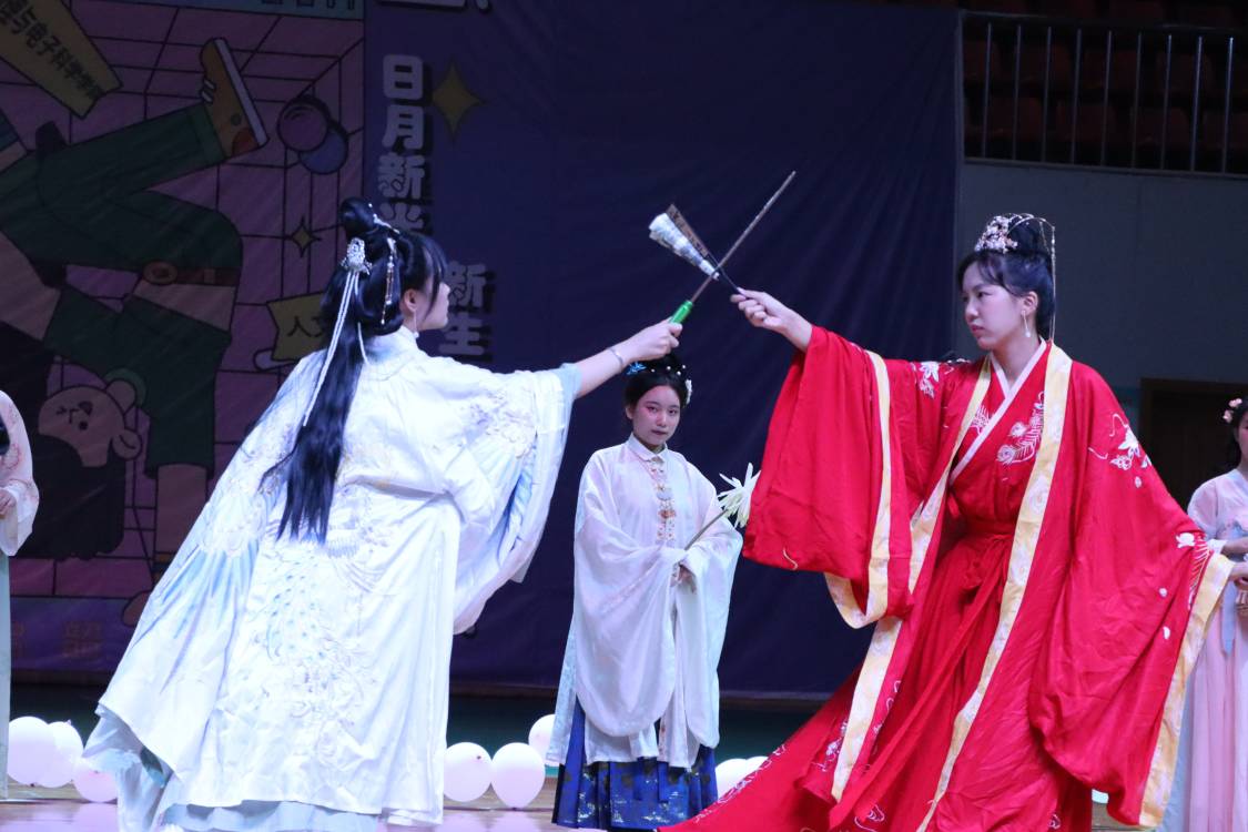 37b1c6803e7d45708e7ec3fa6a1dfe86.jpg 37b1c6803e7d45708e7ec3fa6a1dfe86.jpg