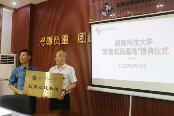 bb79cbb48490434eb7e86a16416902a4.png image.png