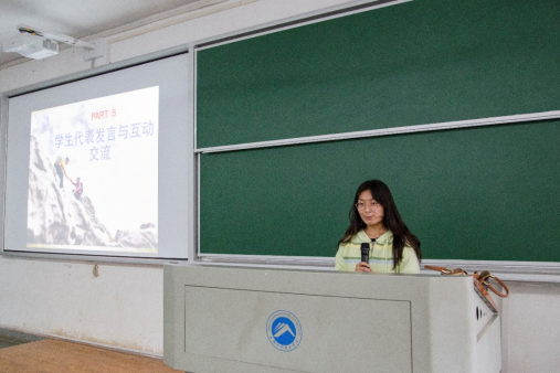 9afbdb15e6674fc3890c171e2c273efa.png 9afbdb15e6674fc3890c171e2c273efa.png