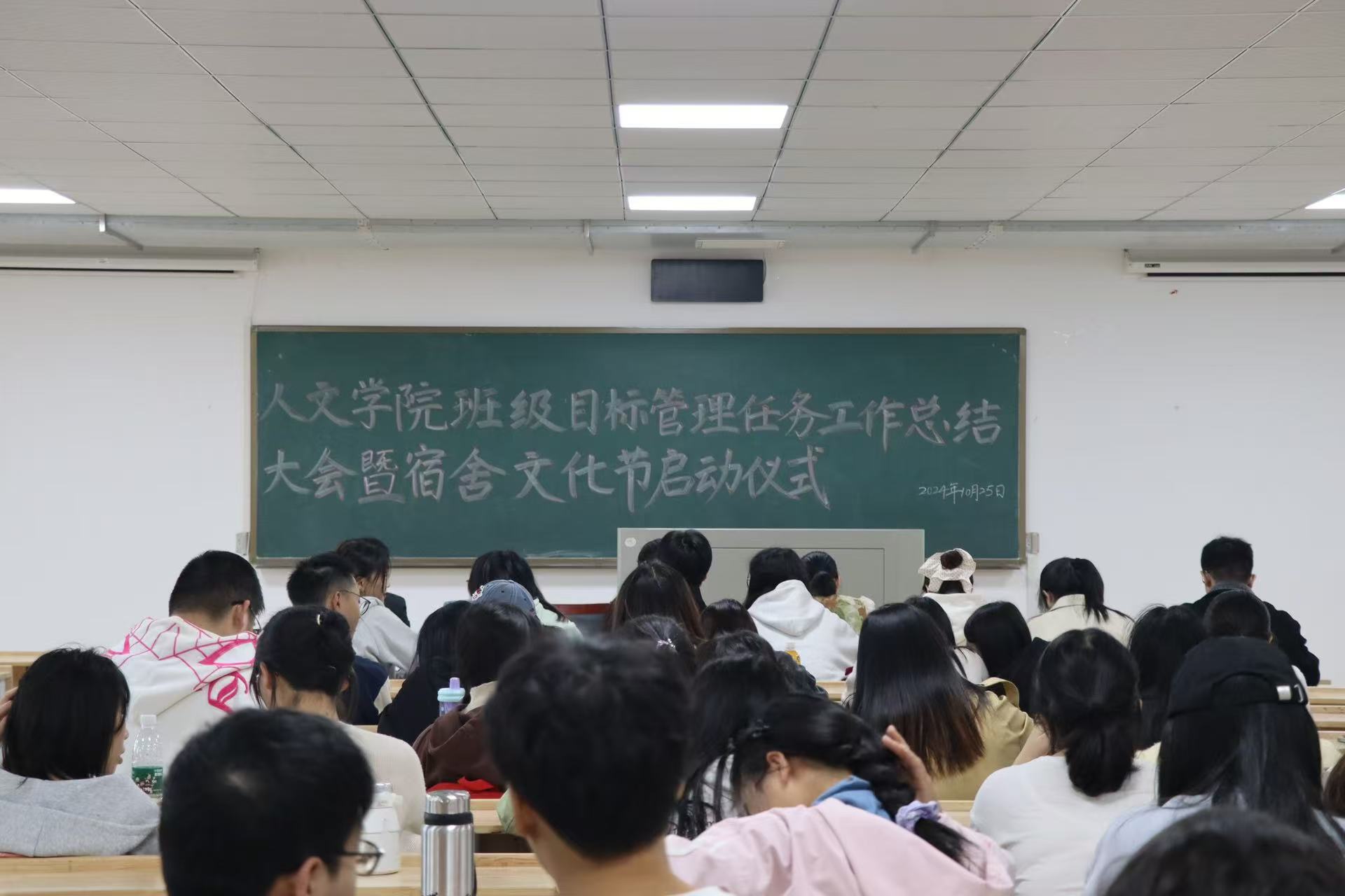 dc234c8b60e5458890f7c82164b563d7.jpg dc234c8b60e5458890f7c82164b563d7.jpg