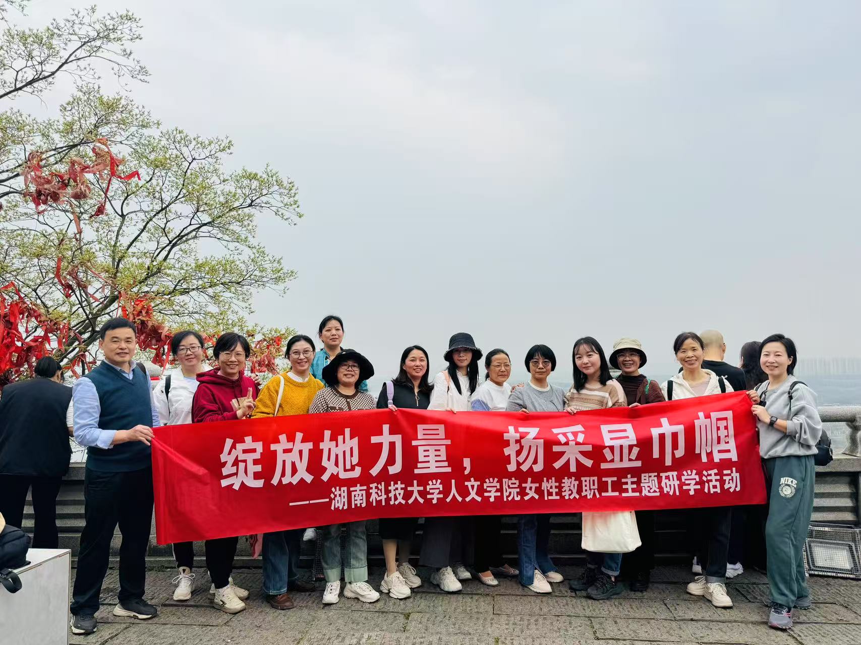 4c9e478893db4a8fbcb3f852ce56b03b.jpg 4c9e478893db4a8fbcb3f852ce56b03b.jpg